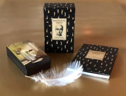 Карты Таро "Madhouse tarot"